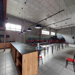 Pavilhão com 670m², no bairro Charqueadas em Caxias do Sul para Alugar