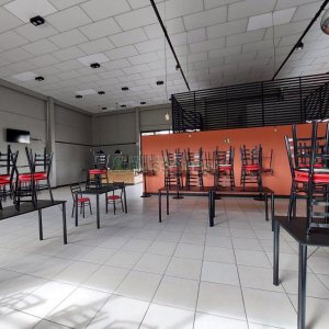 Pavilhão com 670m², no bairro Charqueadas em Caxias do Sul para Alugar