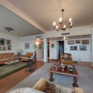 Apartamento com 236m², 4 dormitórios, 4 vagas, no bairro Exposição em Caxias do Sul para Comprar