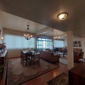 Apartamento com 236m², 4 dormitórios, 4 vagas, no bairro Exposição em Caxias do Sul para Comprar