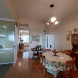 Apartamento com 236m², 4 dormitórios, 4 vagas, no bairro Exposição em Caxias do Sul para Comprar