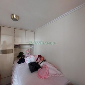 Apartamento com 236m², 4 dormitórios, 4 vagas, no bairro Exposição em Caxias do Sul para Comprar