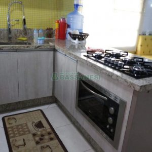 Casa com 159m², 3 dormitórios, 2 vagas, no bairro Desvio Rizzo em Caxias do Sul para Comprar