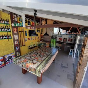 Casa com 159m², 3 dormitórios, 2 vagas, no bairro Desvio Rizzo em Caxias do Sul para Comprar