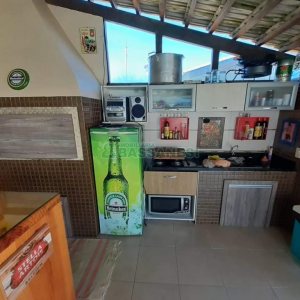 Casa com 159m², 3 dormitórios, 2 vagas, no bairro Desvio Rizzo em Caxias do Sul para Comprar