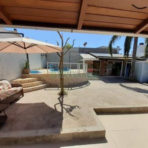 Casa com 159m², 3 dormitórios, 2 vagas, no bairro Desvio Rizzo em Caxias do Sul para Comprar