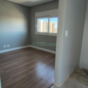 Apartamento com 188m², 3 dormitórios, 1 vaga, no bairro Jardim América em Caxias do Sul para Comprar