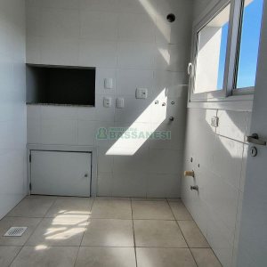 Apartamento com 188m², 3 dormitórios, 1 vaga, no bairro Jardim América em Caxias do Sul para Comprar