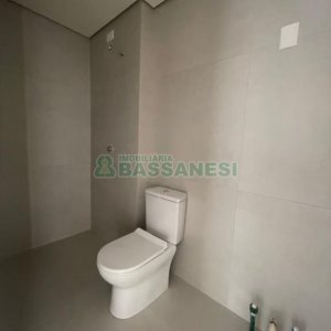 Apartamento com 100m², 2 dormitórios, 1 vaga, no bairro São Pelegrino em Caxias do Sul para Comprar