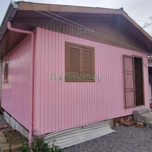 Casa com 59m², 2 dormitórios, no bairro São Caetano em Caxias do Sul para Comprar