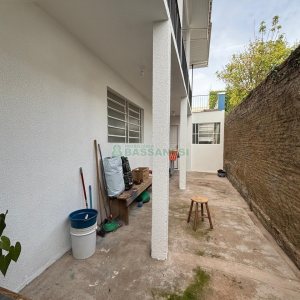 Casa com 74m², 3 dormitórios, 1 vaga, no bairro Madureira em Caxias do Sul para Alugar