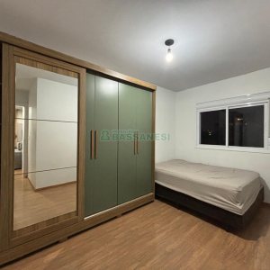 Apartamento com 58m², 2 dormitórios, 1 vaga, no bairro Vinhedos em Caxias do Sul para Alugar