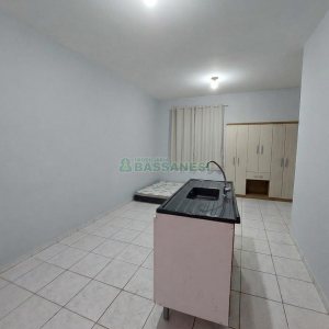 Apto Mobiliado com 40m², 1 dormitório, no bairro Centro em Caxias do Sul para Alugar