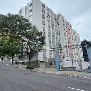 Apto Mobiliado com 70m², 2 dormitórios, no bairro São Pelegrino em Caxias do Sul para Alugar