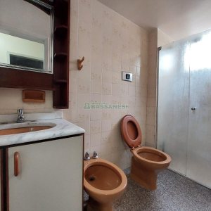 Apto Mobiliado com 70m², 2 dormitórios, no bairro São Pelegrino em Caxias do Sul para Alugar