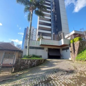 Apto Mobiliado com 179m², 3 dormitórios, 2 vagas, no bairro Madureira em Caxias do Sul para Alugar