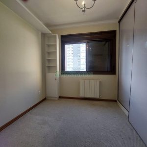 Apto Mobiliado com 179m², 3 dormitórios, 2 vagas, no bairro Madureira em Caxias do Sul para Alugar