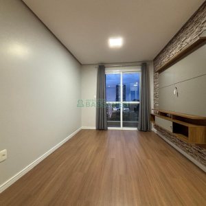 Apartamento com 62m², 2 dormitórios, 2 vagas, no bairro Vale Verde em Caxias do Sul para Alugar