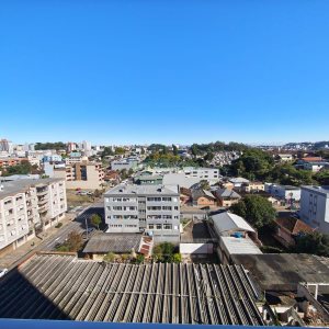 Apartamento com 63m², 2 dormitórios, 2 vagas, no bairro São Pelegrino em Caxias do Sul para Comprar