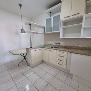 Apartamento com 108m², 3 dormitórios, 2 vagas, no bairro São Pelegrino em Caxias do Sul para Alugar