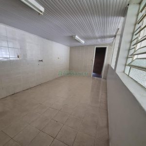 Loja com 120m², no bairro Exposição em Caxias do Sul para Alugar
