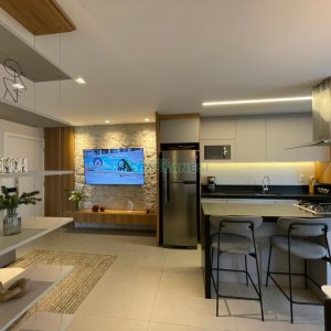 Apartamento com 83m², 2 dormitórios, 2 vagas, no bairro Vinhedos em Caxias do Sul para Comprar