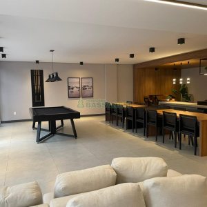 Apartamento com 83m², 2 dormitórios, 2 vagas, no bairro Vinhedos em Caxias do Sul para Comprar