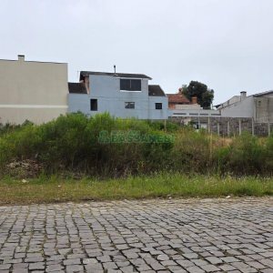 Terreno com 877m², no bairro São Luiz em Caxias do Sul para Comprar