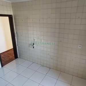 Apartamento com 84m², 2 dormitórios, 1 vaga, no bairro De Lazzer em Caxias do Sul para Comprar