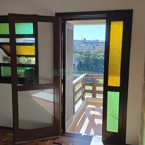 Apartamento com 84m², 2 dormitórios, 1 vaga, no bairro De Lazzer em Caxias do Sul para Comprar
