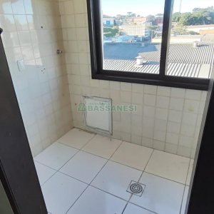 Apartamento com 84m², 2 dormitórios, 1 vaga, no bairro De Lazzer em Caxias do Sul para Comprar