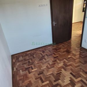 Apartamento com 84m², 2 dormitórios, 1 vaga, no bairro De Lazzer em Caxias do Sul para Comprar