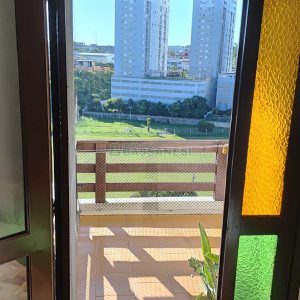 Apartamento com 84m², 2 dormitórios, 1 vaga, no bairro De Lazzer em Caxias do Sul para Comprar
