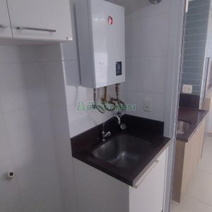 Apartamento com 82m², 2 dormitórios, 2 vagas, no bairro Villagio Iguatemi em Caxias do Sul para Comprar