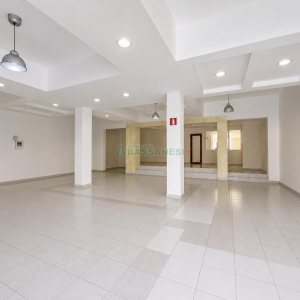 Loja com 300m², no bairro Centro em Caxias do Sul para Alugar