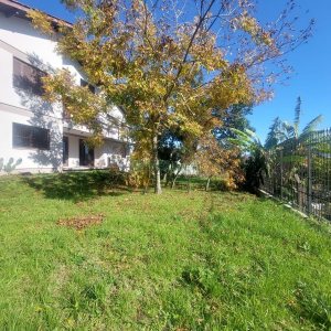 Casa Comercial com 270m², 3 dormitórios, 3 vagas, no bairro Santa Catarina em Caxias do Sul para Alugar