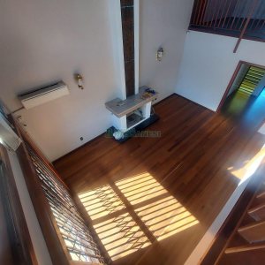 Casa Comercial com 270m², 3 dormitórios, 3 vagas, no bairro Santa Catarina em Caxias do Sul para Alugar