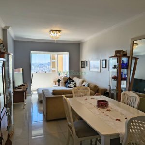 Apartamento com 94m², 3 dormitórios, 2 vagas, no bairro Rio Branco em Caxias do Sul para Comprar