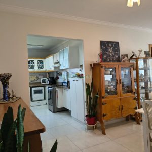 Apartamento com 94m², 3 dormitórios, 2 vagas, no bairro Rio Branco em Caxias do Sul para Comprar