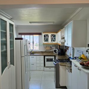 Apartamento com 94m², 3 dormitórios, 2 vagas, no bairro Rio Branco em Caxias do Sul para Comprar