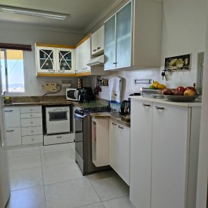 Apartamento com 94m², 3 dormitórios, 2 vagas, no bairro Rio Branco em Caxias do Sul para Comprar