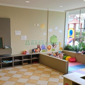 Apartamento com 94m², 3 dormitórios, 2 vagas, no bairro Rio Branco em Caxias do Sul para Comprar