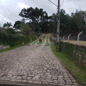 Terreno com 1091m², no bairro Monte Bérico em Caxias do Sul para Comprar