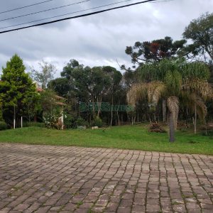 Terreno com 1091m², no bairro Monte Bérico em Caxias do Sul para Comprar