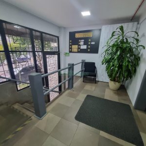 Sala Mobiliada com 47m², no bairro Centro em Caxias do Sul para Alugar