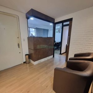 Sala Mobiliada com 47m², no bairro Centro em Caxias do Sul para Alugar