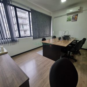 Sala Mobiliada com 47m², no bairro Centro em Caxias do Sul para Alugar