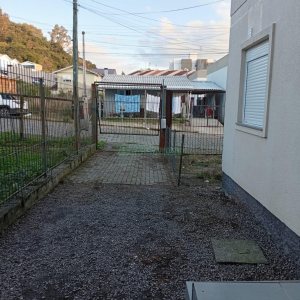 Apartamento com 48m², 2 dormitórios, 1 vaga, no bairro Desvio Rizzo em Caxias do Sul para Comprar