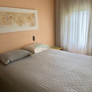 Casa Mobiliada com 300m², 3 dormitórios, 1 vaga, no bairro Vila Seca em Caxias do Sul para Alugar