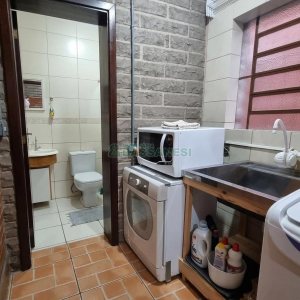 Casa com 366m², 5 dormitórios, 3 vagas, no bairro Desvio Rizzo em Caxias do Sul para Alugar